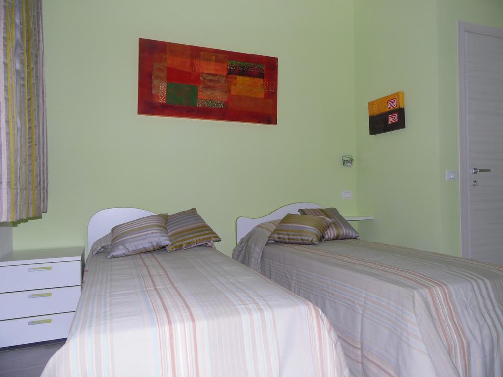 La Roccia Bianca Bed & Breakfast Realmonte Phòng bức ảnh